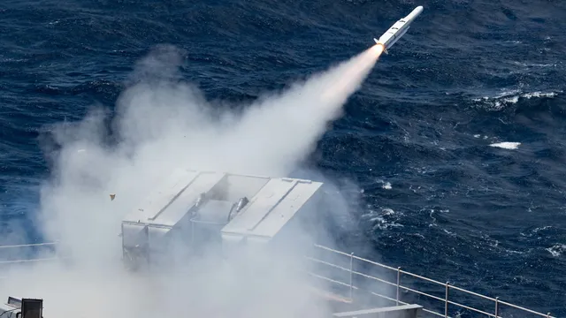 Evolved Sea Sparrow Missile, Ship self-defense missile, Munitions - view 3