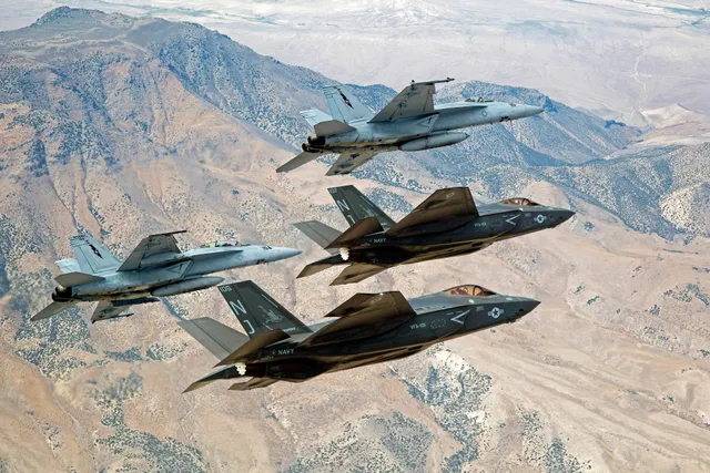 F-35C Lightning II, Carrier-based stealth multirole fighter, Aircraft & UAVs - view 1