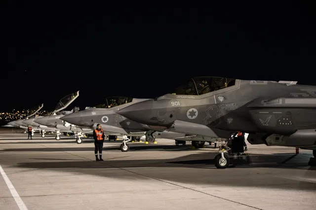 F-35I Adir, Israeli F-35A-derived stealth multirole fighter, Aircraft & UAVs - view 2