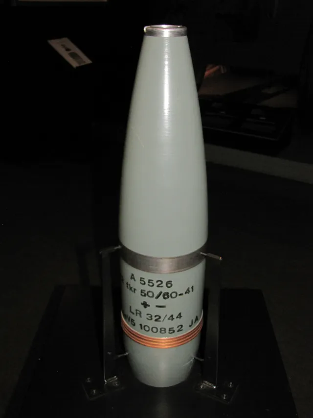 F-533 high-explosive shell, 152 mm old high-explosive shell, Munitions - view 1
