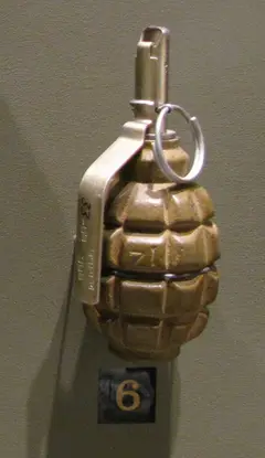F1 hand grenade, Defensive anti-personnel fragmentation hand grenade, Infantry Weapons
