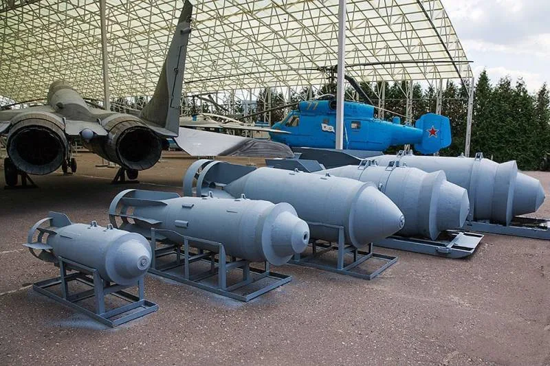 FAB-1500M-54 GPB, 1,500 kg general-purpose bomb, Munitions