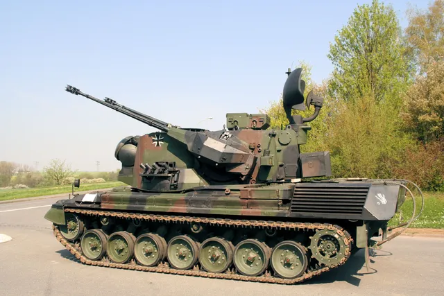 Flakpanzer Gepard, Self-propelled anti-aircraft gun, Air Defense - view 1
