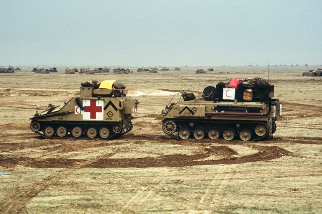 FV104 Samaritan ambulance and FV432 armoured personnel carrier during Operation Desert Storm