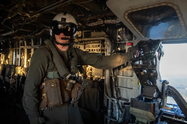 GAU-21, .50-caliber machine gun, Infantry Weapons - view 4