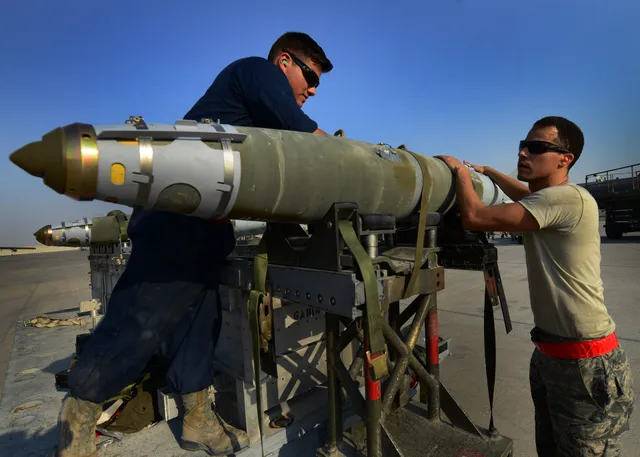 GBU-32 1,000-pound Joint Direct Attack Munition, 1,000-pound GPS/INS-guided bomb kit, Munitions - view 5