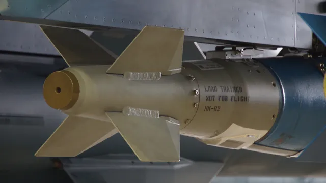 GBU-55 Laser Joint Direct Attack Munition, Reserved 1,000-pound laser/GPS-guided bomb designation, Munitions - view 2