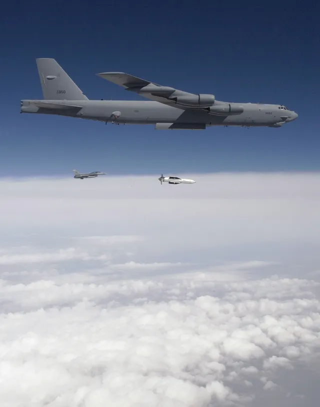 GBU-57A/B Massive Ordnance Penetrator, Air-delivered deep-penetration guided bomb, Munitions - view 1