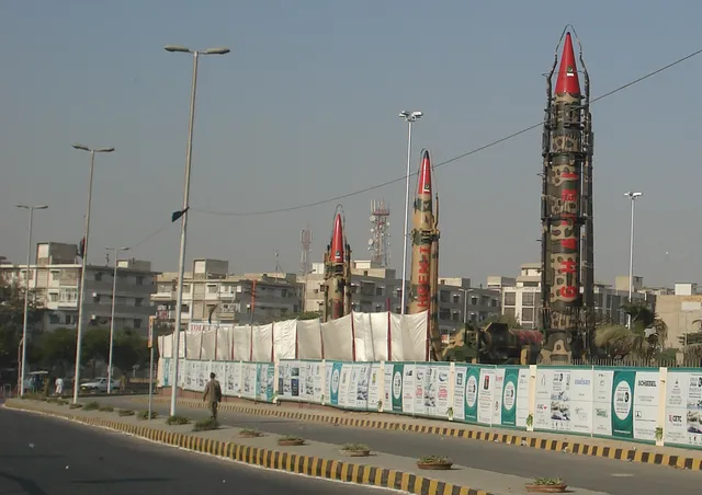 Ghauri / Hatf-5, Road-mobile medium-range ballistic missile, Munitions - view 1