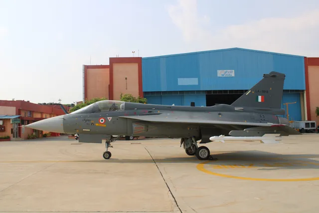 Advanced Self Protection Jammer, Electronic warfare jammer, Electronic Warfare - view 1
