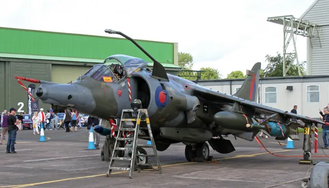 Harrier GR3, Strike aircraft, Aircraft & UAVs - view 1