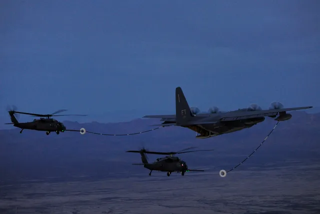 HC-130J Combat King II, Fixed-wing personnel recovery and helicopter air-to-air refueling aircraft, Aircraft & UAVs - view 3