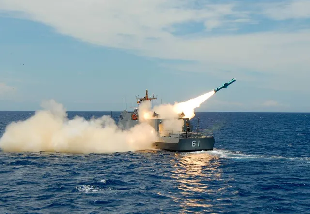 Hsiung Feng II (HF-2) anti-ship missile, Air-launched anti-ship missile, Munitions - view 1