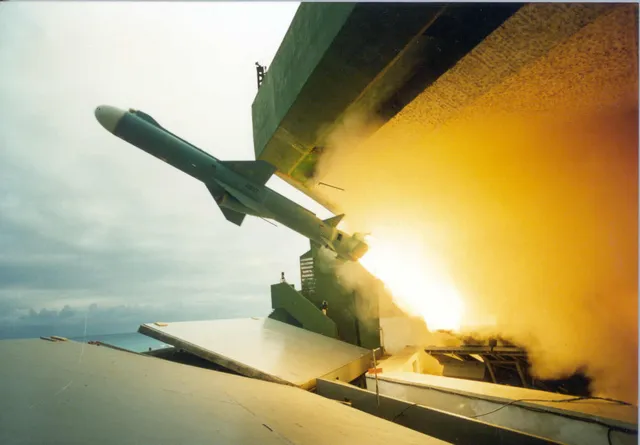 Hsiung Feng II (HF-2) anti-ship missile, Air-launched anti-ship missile, Munitions - view 2