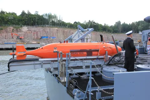 HUGIN autonomous underwater vehicle, Autonomous underwater vehicle, Support Equipment