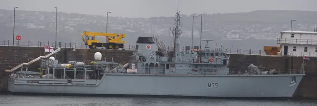 Hunt class mine countermeasure vessel, Mine countermeasures vessel class, Naval Systems - view 2