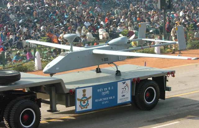 IAI Searcher UAV, Tactical reconnaissance unmanned aerial vehicle, Aircraft & UAVs - view 3