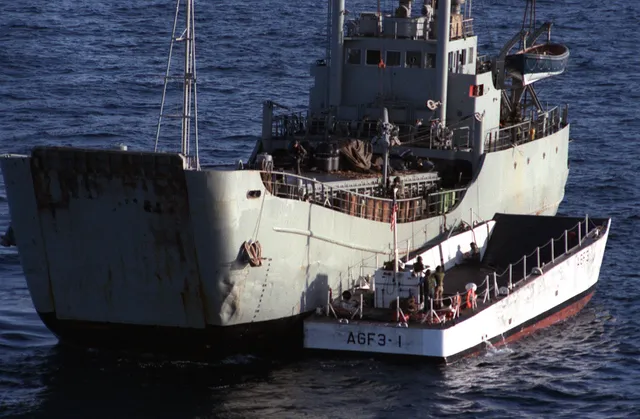 Iranian mine-laying vessel, Mine-laying vessel, Naval Systems - view 1