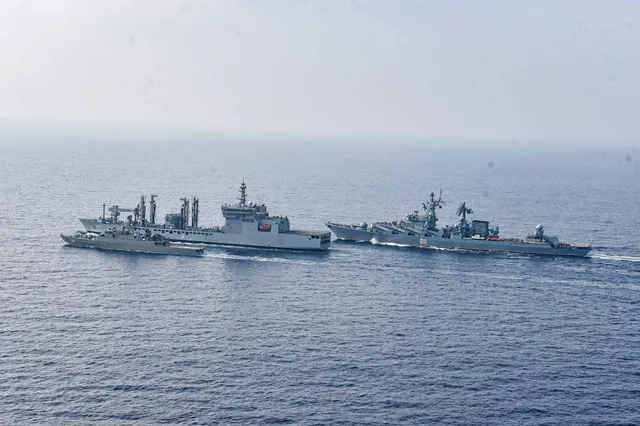 IRIS Dena, Light guided-missile frigate, Air Defense - view 1
