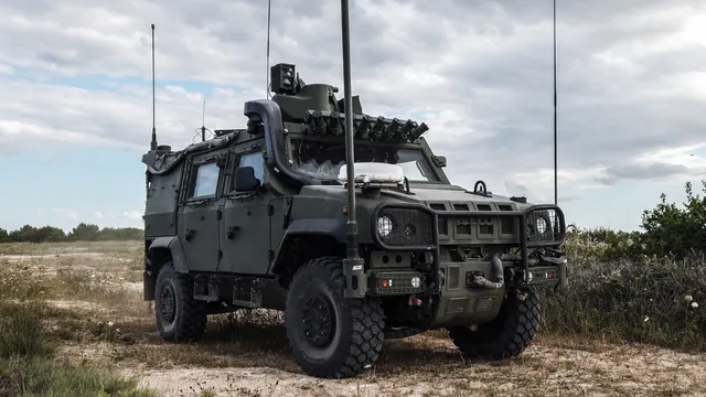 Iveco LMV, 4x4 protected light multirole vehicle, Armored Vehicles - view 2