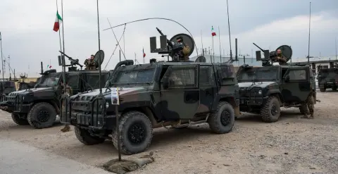 Iveco LMV, 4x4 protected light multirole vehicle, Armored Vehicles
