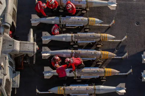 Joint Direct Attack Munition / JDAM-guided bomb, GPS/INS-guided bomb conversion kit, Munitions