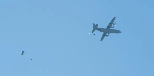 Joint Precision Air Drop System, GPS-guided airdrop system with steerable parachute bundles, Support Equipment - view 2