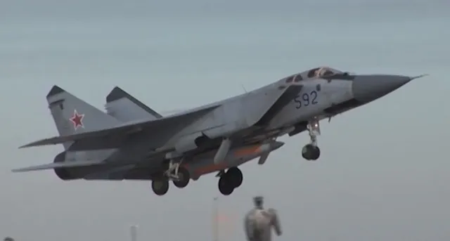 Kh-47M2 Kinzhal, Air-launched aeroballistic missile, Munitions - view 1