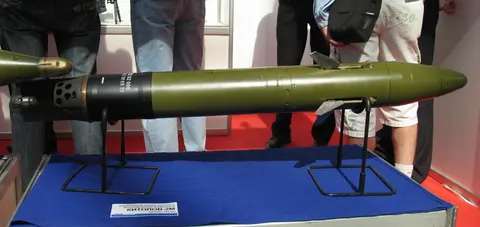 Kitolov-2 guided projectile, 120 mm laser-guided artillery projectile, Munitions