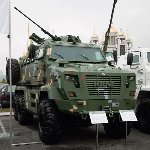 KrAZ Fiona, 6x6 MRAP / armored personnel carrier, Armored Vehicles