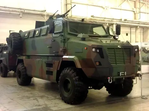 KrAZ Shrek, 4x4 MRAP / mine-protected armored personnel carrier, Armored Vehicles