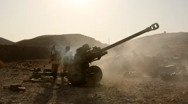 L118 Light Gun, 105 mm towed light howitzer, Artillery - view 2