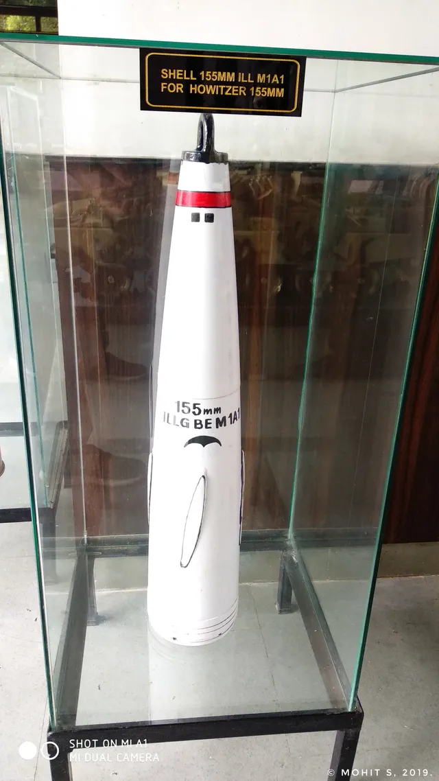 L15 High Explosive, 155 mm high-explosive artillery shell, Munitions - view 1