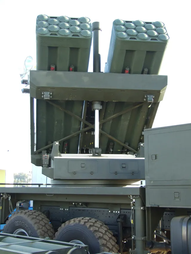 LAR-160, 160 mm artillery rocket / cluster-munition rocket, Munitions - view 1