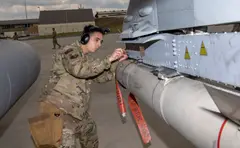 LAU-118/A missile launcher, Reusable single-rail aircraft missile launcher, Support Equipment