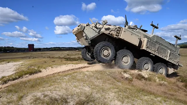 LAV 6.0 ACSV, 8x8 armoured combat support vehicle, Armored Vehicles - view 1