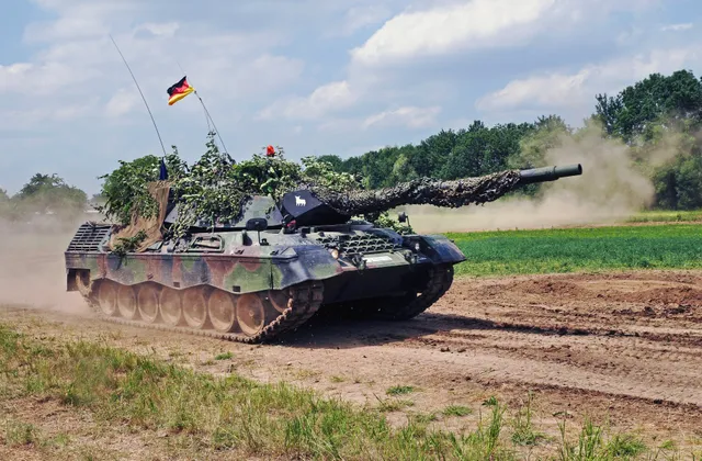 Leopard 1A5, Main battle tank, Tanks - view 1
