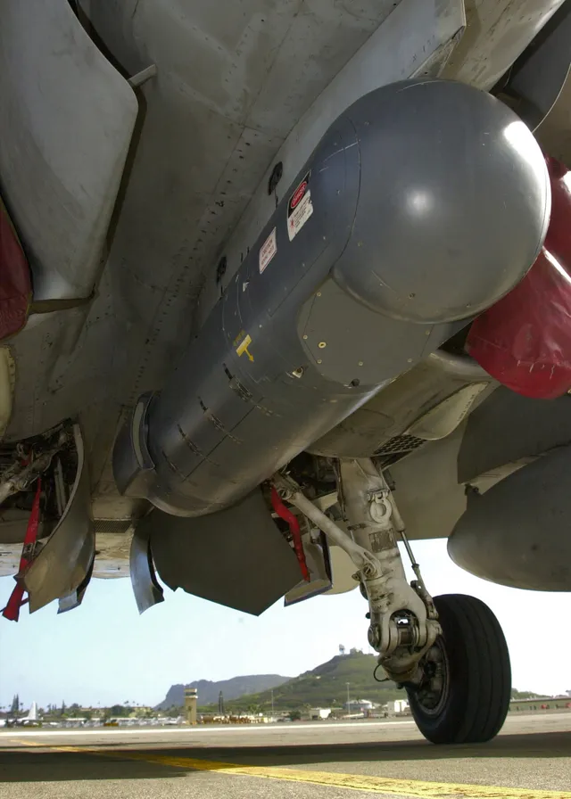 LITENING II Pod, Targeting pod, Support Equipment - view 2