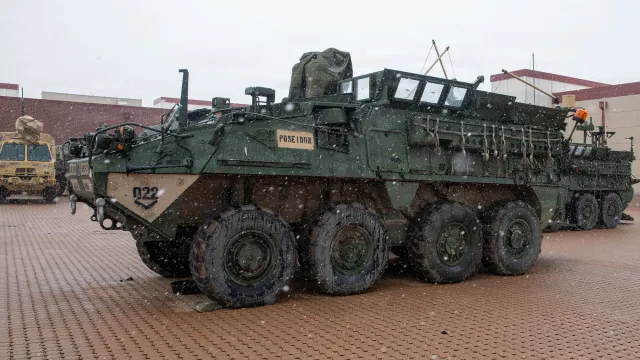 Long Range Advanced Scout Surveillance System, Long-range electro-optical scout surveillance and target-location system, Support Equipment - view 2