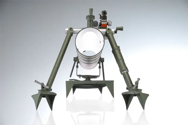 LRL lightweight rocket launcher, Single-tube lightweight rocket launcher, Artillery - view 1