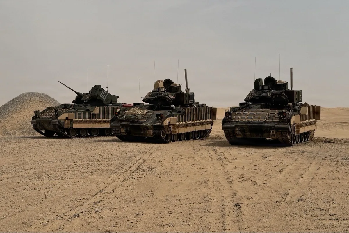 M3 Cavalry Fighting Vehicle, Tracked cavalry fighting vehicle, Armored Vehicles