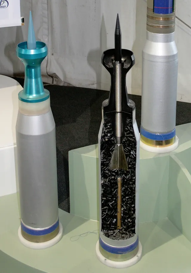 M325 120 mm tank projectile, 120 mm HEAT-MP-T tank cartridge, Tanks - view 1