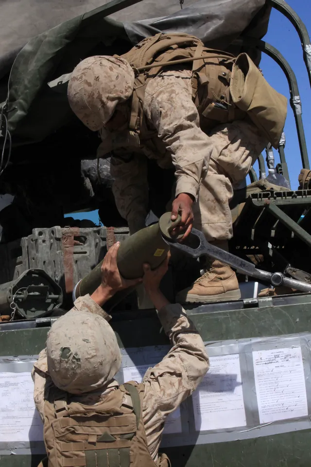 M795 155 mm high-explosive projectile, 155 mm high-explosive projectile, Munitions - view 2