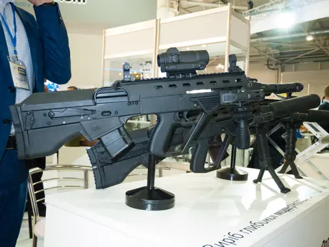 Malyuk, Bullpup assault rifle, Infantry Weapons