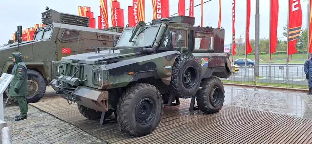 Mamba Mk2, 4x4 mine-resistant armored personnel carrier, Armored Vehicles - view 1