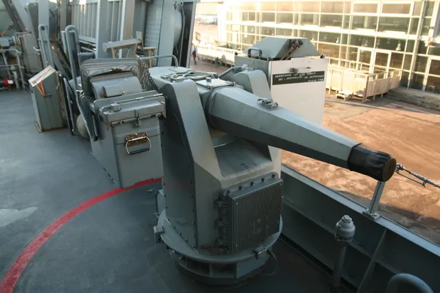 Marineleichtgeschütz 27 mm, 27 mm remote-controlled naval gun, Naval Systems - view 1