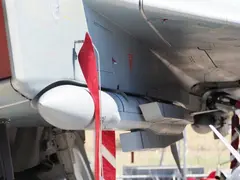 Meteor, Beyond-visual-range air-to-air missile, Munitions