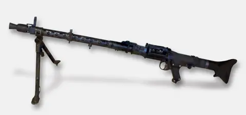 MG 34, 7.92 mm general-purpose machine gun, Infantry Weapons