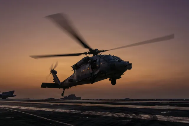 MH-60S Sea Hawk helicopter, Multi-mission maritime helicopter, Aircraft & UAVs - view 1