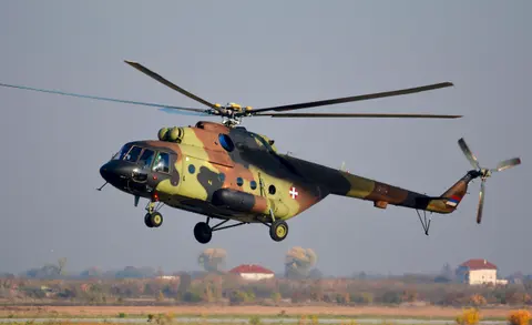 Mi-8/Mi-17, Medium twin-turbine utility transport helicopter, Aircraft & UAVs